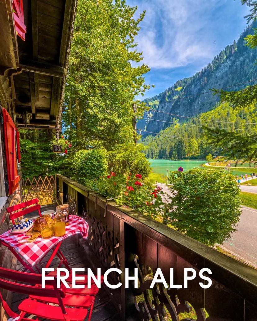 Glass installation showcase